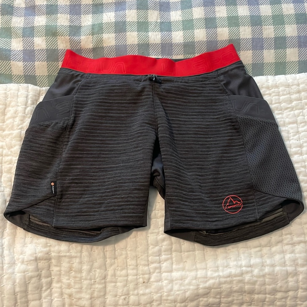 La Sportiva circuit shorts